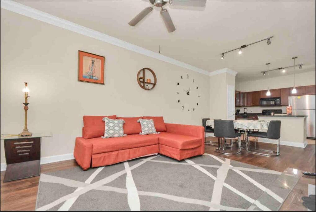Luxury 1Bedroom/Pool View/ Galleria W/Study Desk Houston Esterno foto